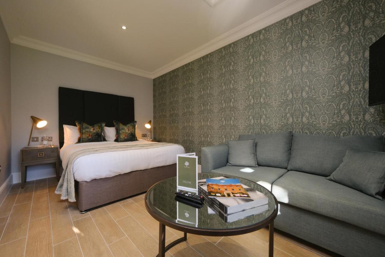 Mulberry House Guest House Ongar Екстериор снимка