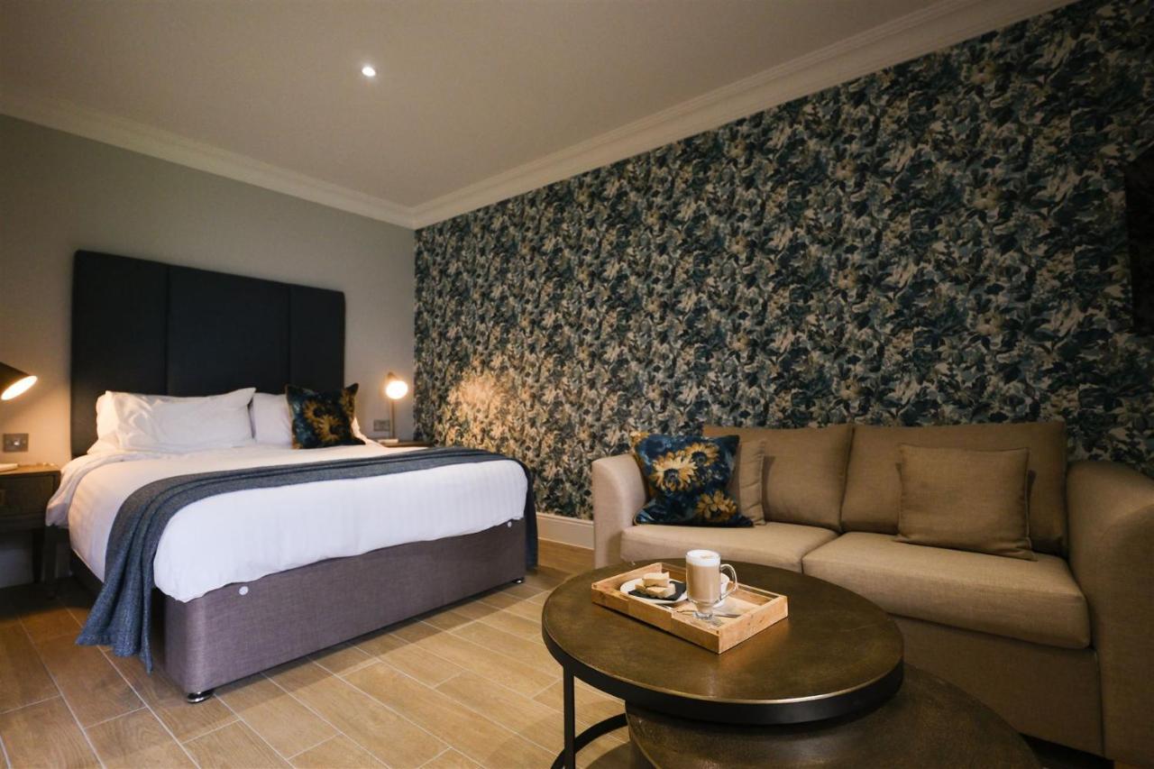 Mulberry House Guest House Ongar Екстериор снимка